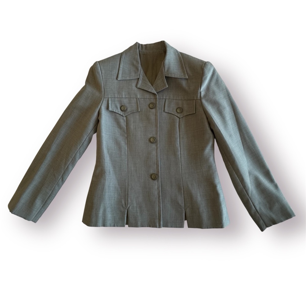 Custom-tailored Women's Suit Jacket - Picture 4 of 6